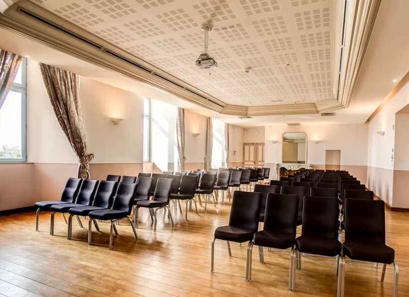 Château de Saint Priest, Château / Domaine, Saint-Priest, Auvergne-Rhône-Alpes, France